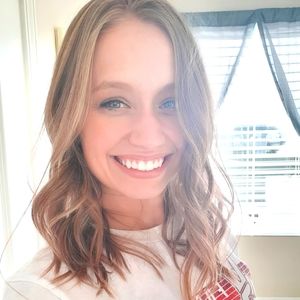 Meet your Posher, Rachel